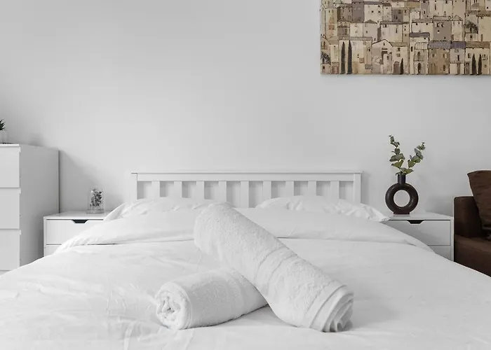 Spacious Sleep 14 - 1 Min From Tooting Station Mr3